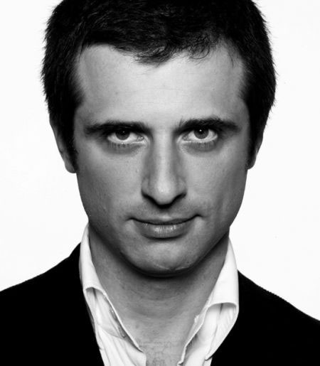 以“鼻"聞名的大牌調(diào)香師 以“鼻"聞名的大牌調(diào)香師