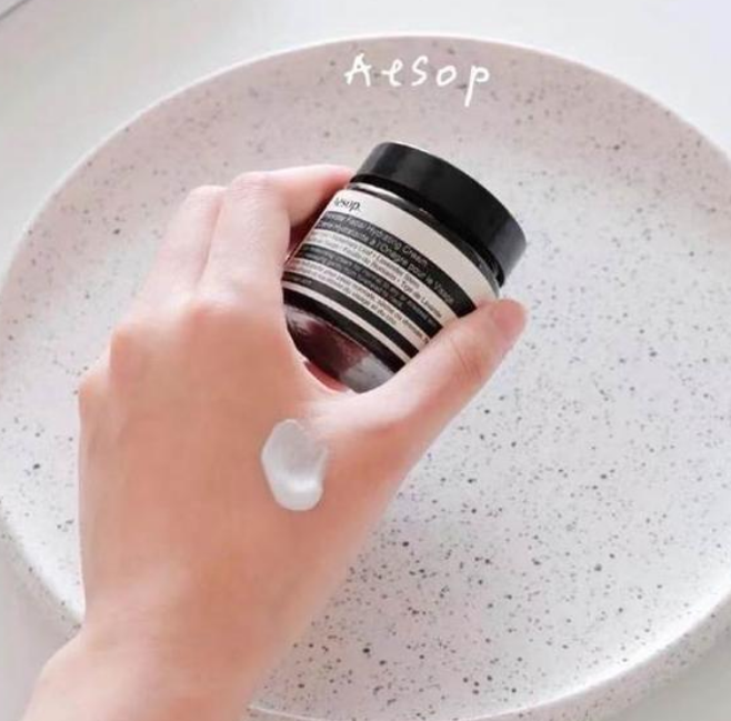 面霜到底要怎么選？面霜選不對(duì)，再貴也白費(fèi)！